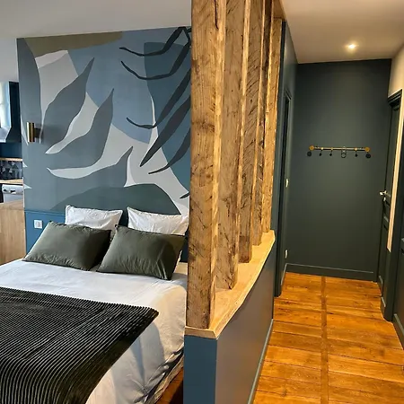 Particulier - D'hotes Et Meubles De Tourisme Daire *