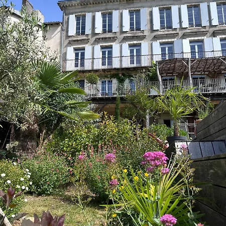 Particulier - D'hotes Et Meubles De Tourisme Daire *